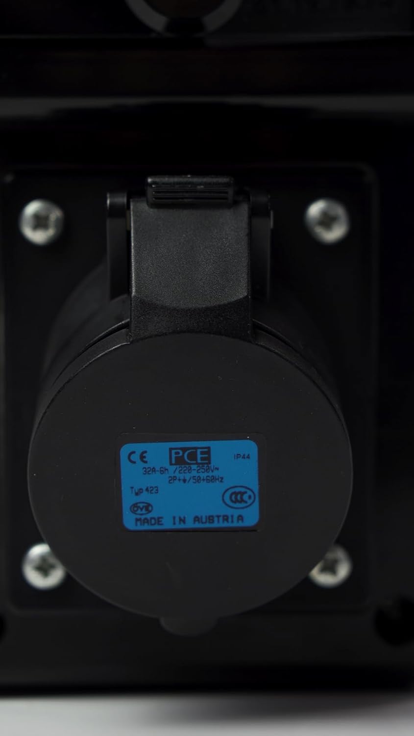 Carré Rouge Borne de Recharge Véhicule Électrique IP65 7 kW 32A