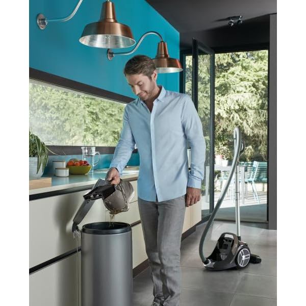 Rowenta Silence Force Cyclonic RO7260EA Aspirateur sans Sac 2,5L